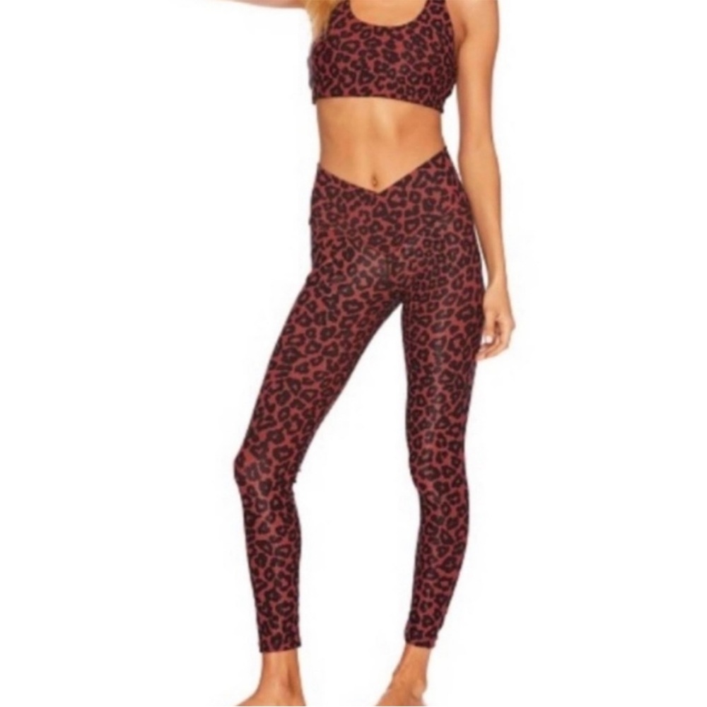 Beach Riot Cara Legging Ribbed Leopard Red Medium